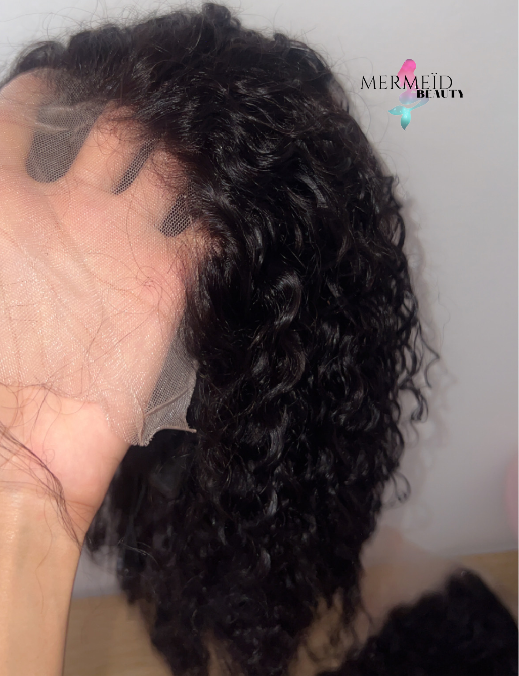 Perruque sans colle Jerry Curly « Baddie »